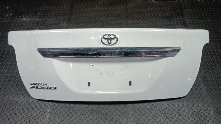 Крышка багажника Тойота Королла Аксио в Кизляре 106942