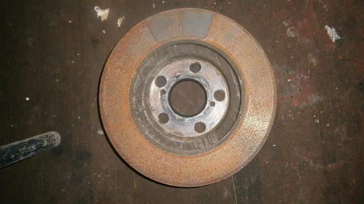 Тормозной диск Тойота Приус в Кизляре 12589