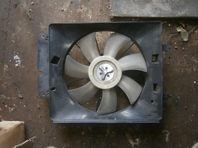 Диффузор радиатора Хонда СРВ в Кизляре 24033