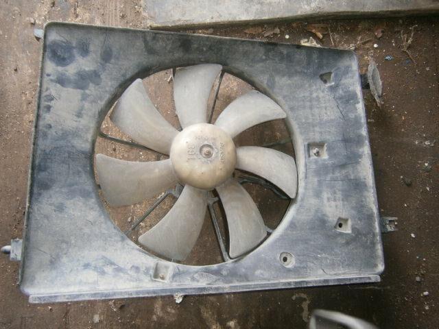 Диффузор радиатора Хонда Джаз в Кизляре 24051