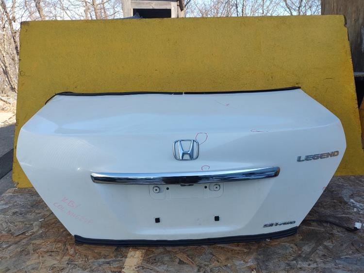Крышка багажника Хонда Легенд в Кизляре 50805